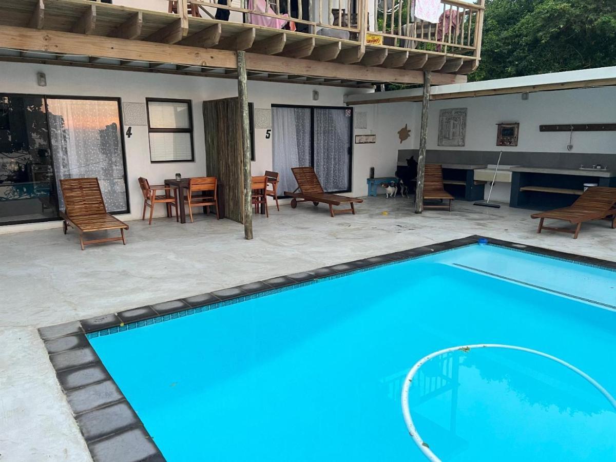 Linga Futhi Beach Cottages Port Saint Johnʼs エクステリア 写真