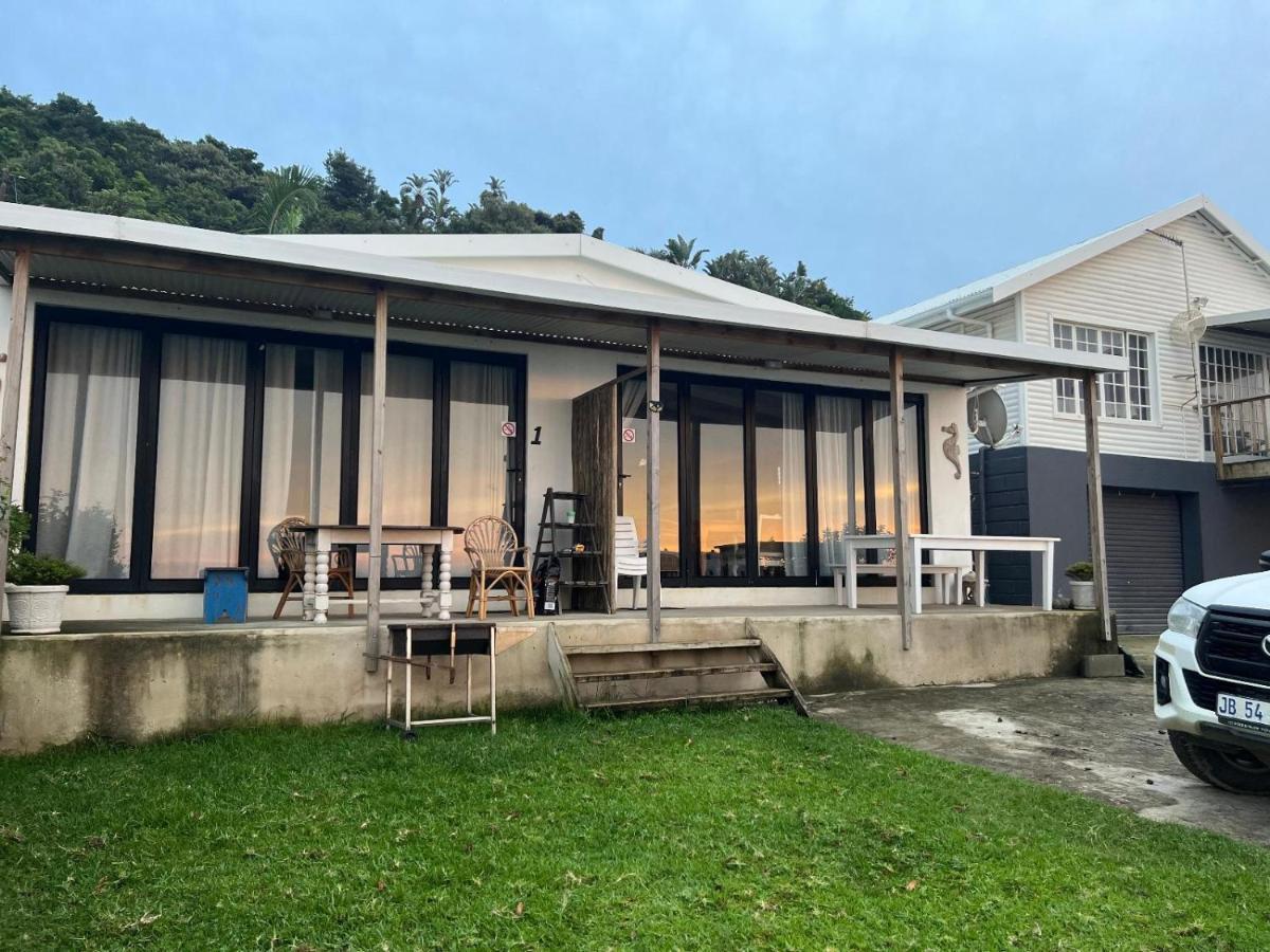 Linga Futhi Beach Cottages Port Saint Johnʼs エクステリア 写真