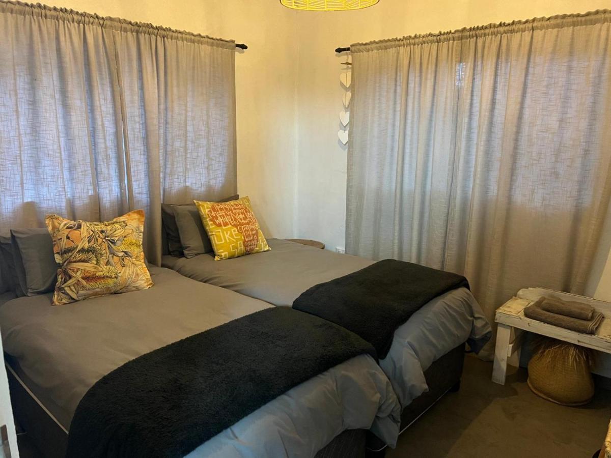 Linga Futhi Beach Cottages Port Saint Johnʼs 部屋 写真